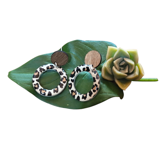 LEOPARD PRINT/WOOD ROUND RINGS EARRINGS (In Wooden Gift Box) — view 2