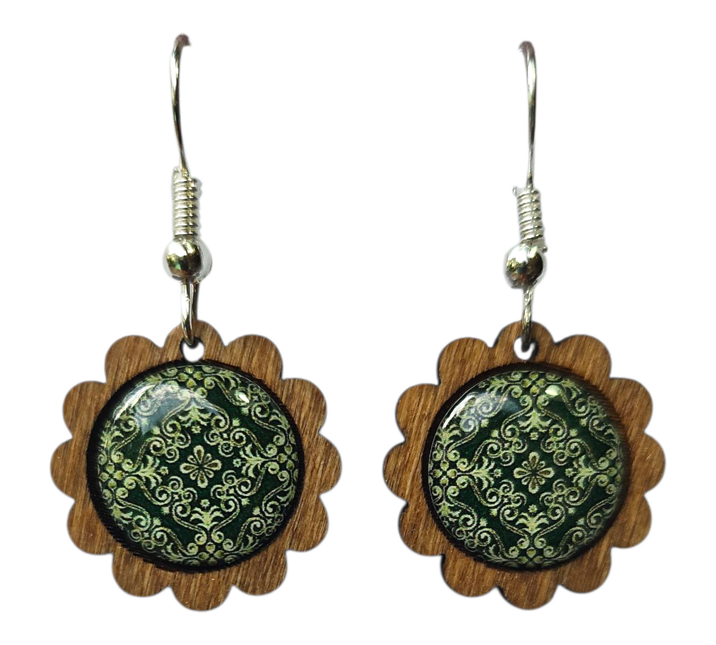 GREEN VINTAGE/SCALLOPED WOOD FRAME EARRINGS (In Wooden Gift Box)