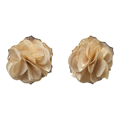Soft Floral Petals on Delicate Metal Backing Earring Set (Cream)