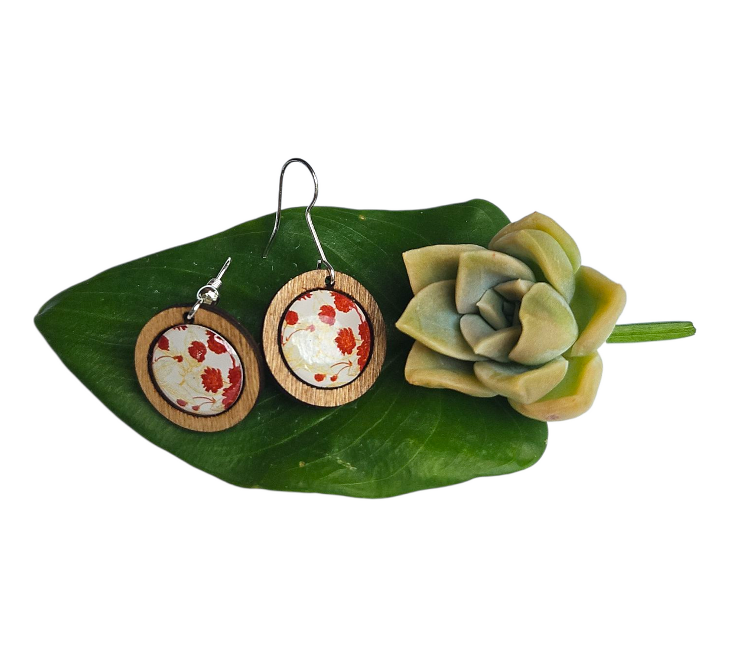 FLORAL ESSENCE/ROUND WOOD FRAME EARRINGS (In Wooden Gift Box)