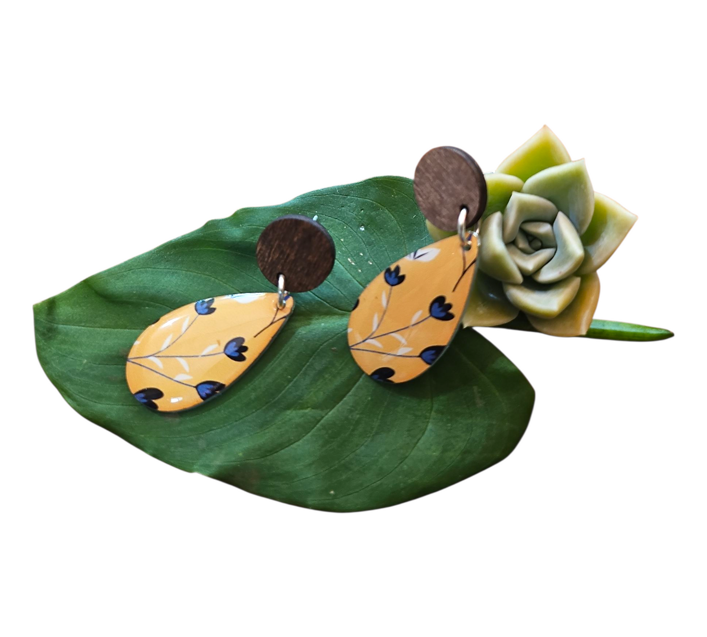 TULIP/WOOD TEARDROP EARRINGS (In Wooden Gift Box)