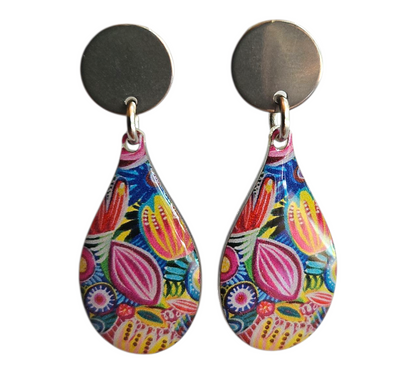 RADIANT/STEEL TEARDROP EARRINGS (In Wooden Gift Box)
