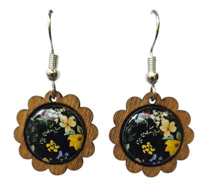 MIDNIGHT BLOOM/SCALLOPED WOOD FRAME EARRINGS (In Wooden Gift Box)