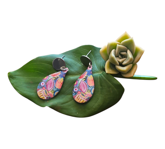 RADIANT/STEEL TEARDROP EARRINGS (In Wooden Gift Box)