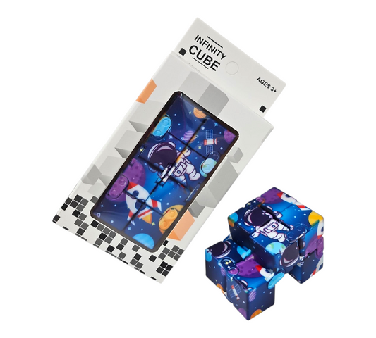 SPACE ASTRONAUT INFINITY CUBE