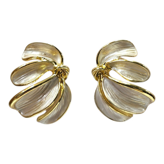 Sophisticated Metal/Enamel Earrings Set (White)