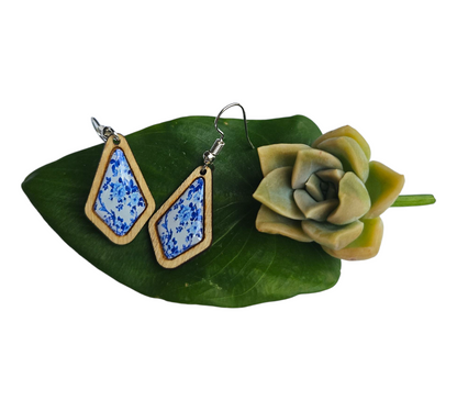 BLUE DELFT/DIAMOND WOOD FRAME EARRINGS (In Wooden Gift Box)